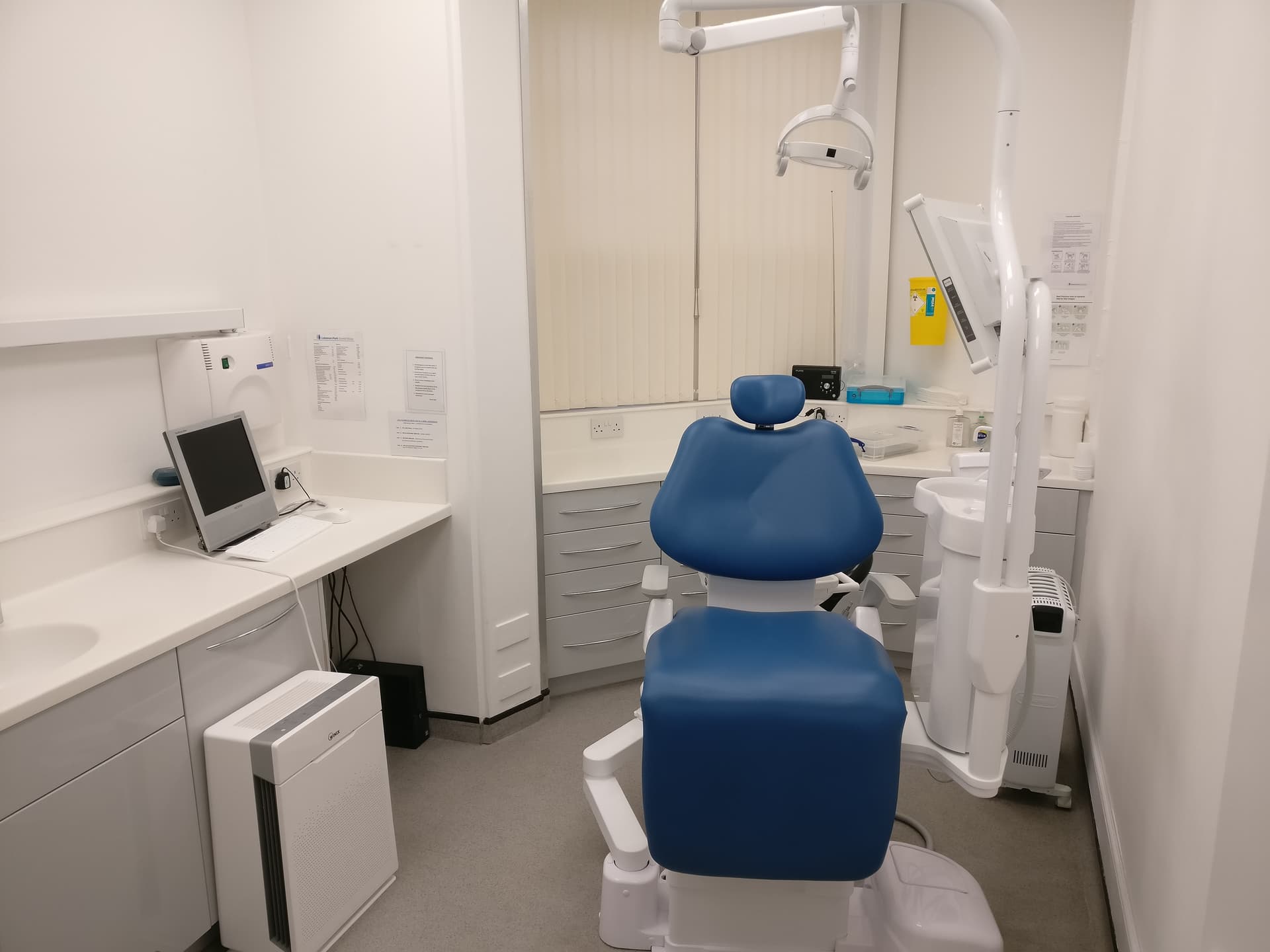Treatment room at Lebanon Park Dental Group